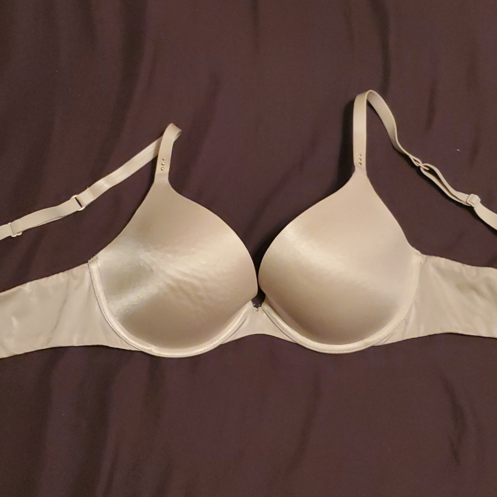 Victoria Secret Demi Uplift